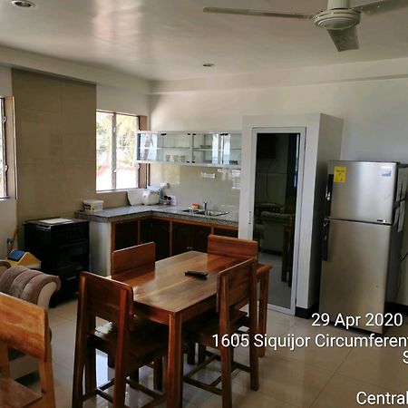 Tropicasa Siquijor Seafront Guest House Solangon Exterior foto